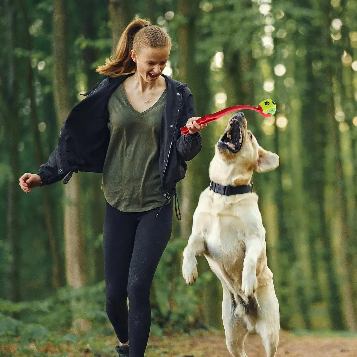 Handheld Tennis Ball Launcher - product detail view