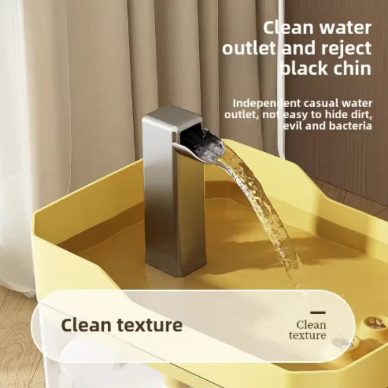 Cat Water Fountain - product detail view