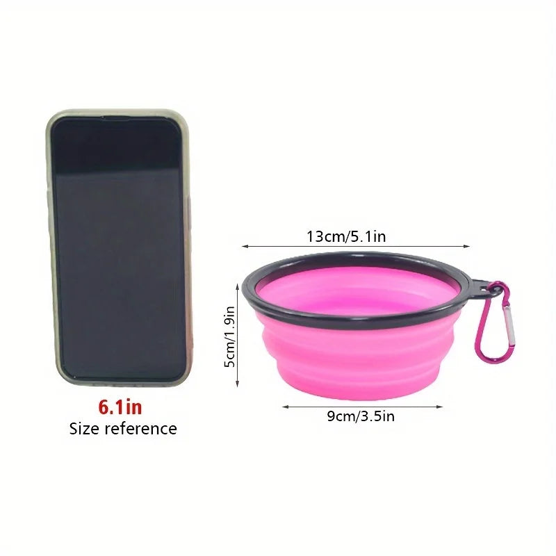 Folding Travel Bowl for Dogs - close-up of silicone material