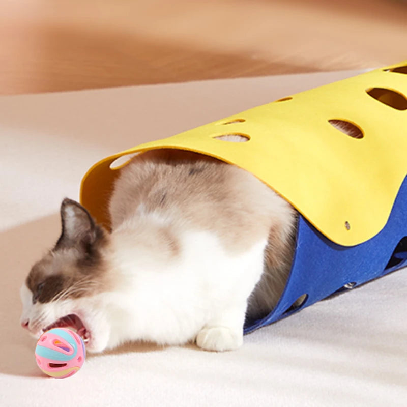 Bell Ball Cat Toy - product detail view